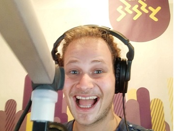 דניאל ליטוין-שדרן קריין 